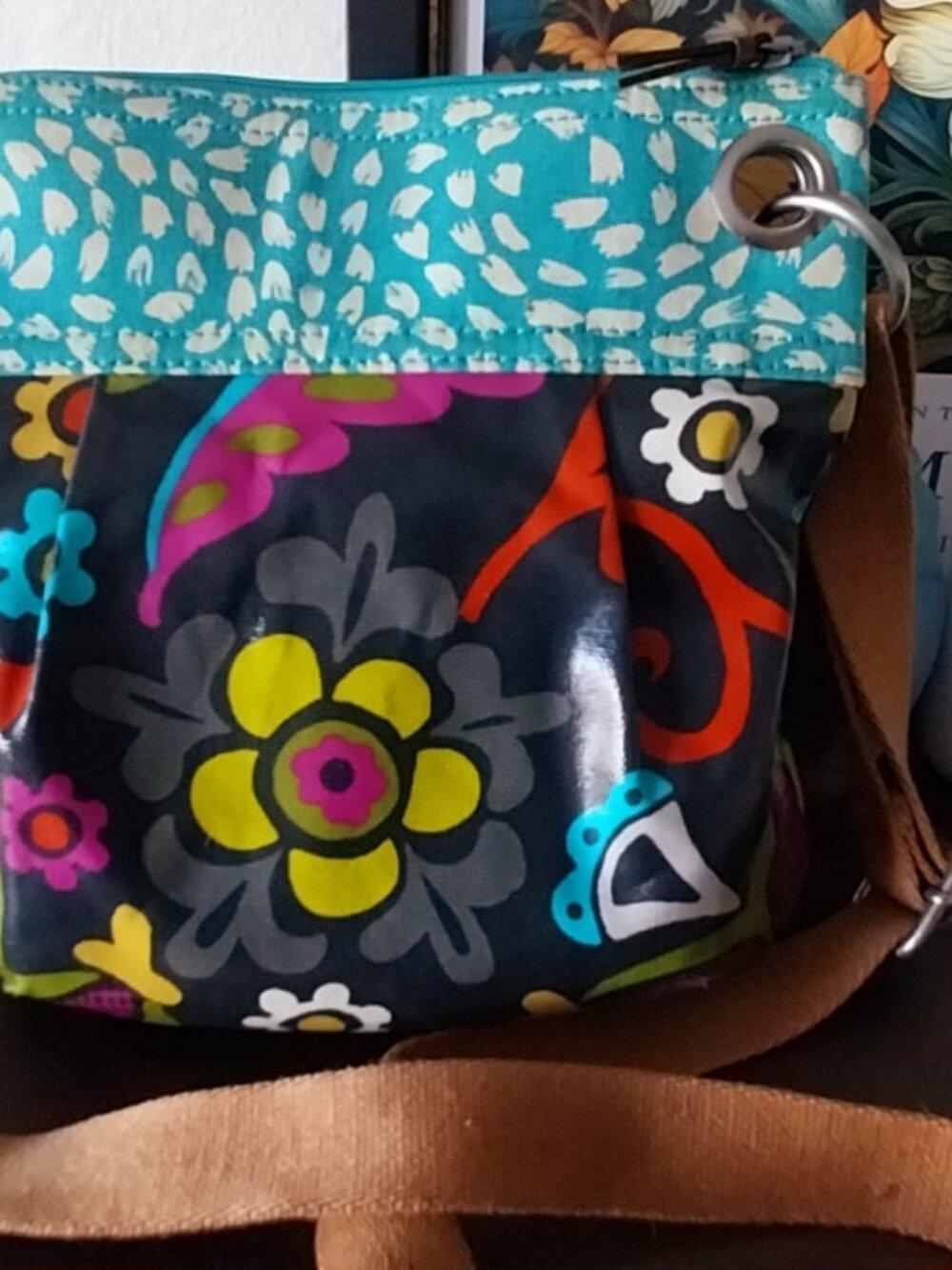 Fossil - Canvas & PVC Crossbody Bag - Picture 3 of 8